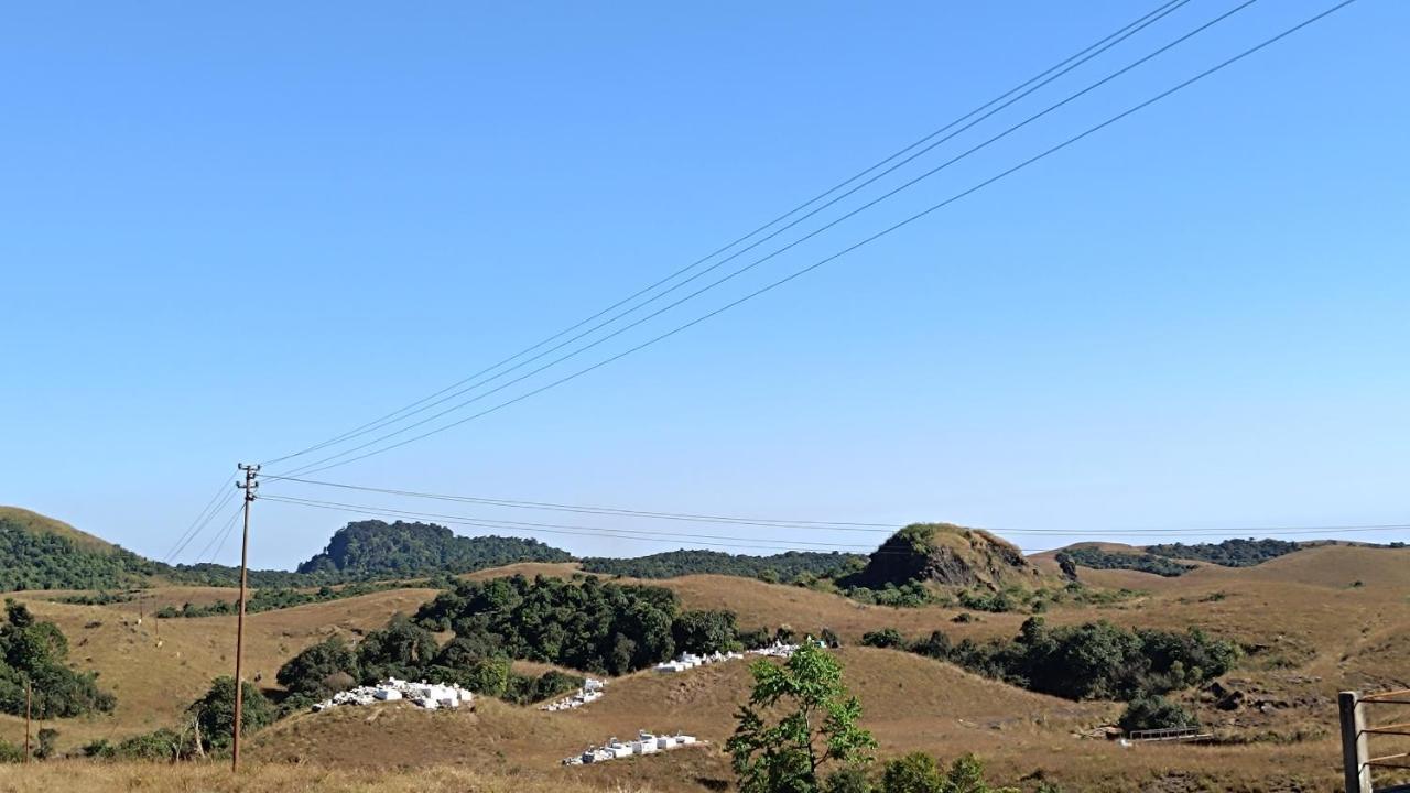 Pamilya Homestay Cherrapunji Esterno foto