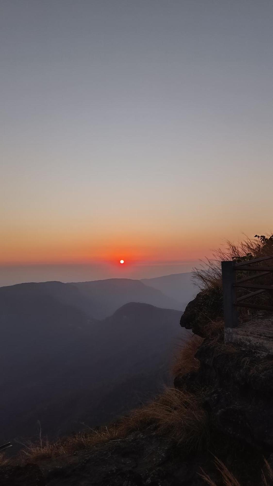 Pamilya Homestay Cherrapunji Esterno foto